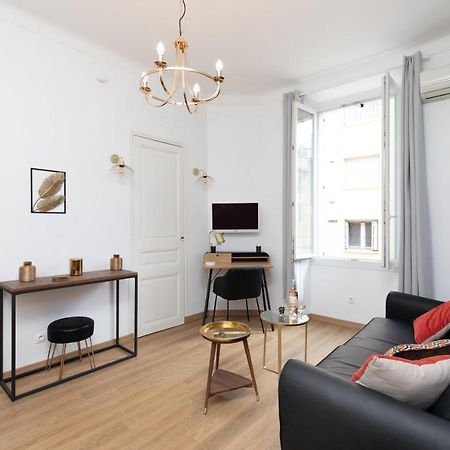 2 Rooms Apartment, Near The Sea And Local Market カンヌ エクステリア 写真